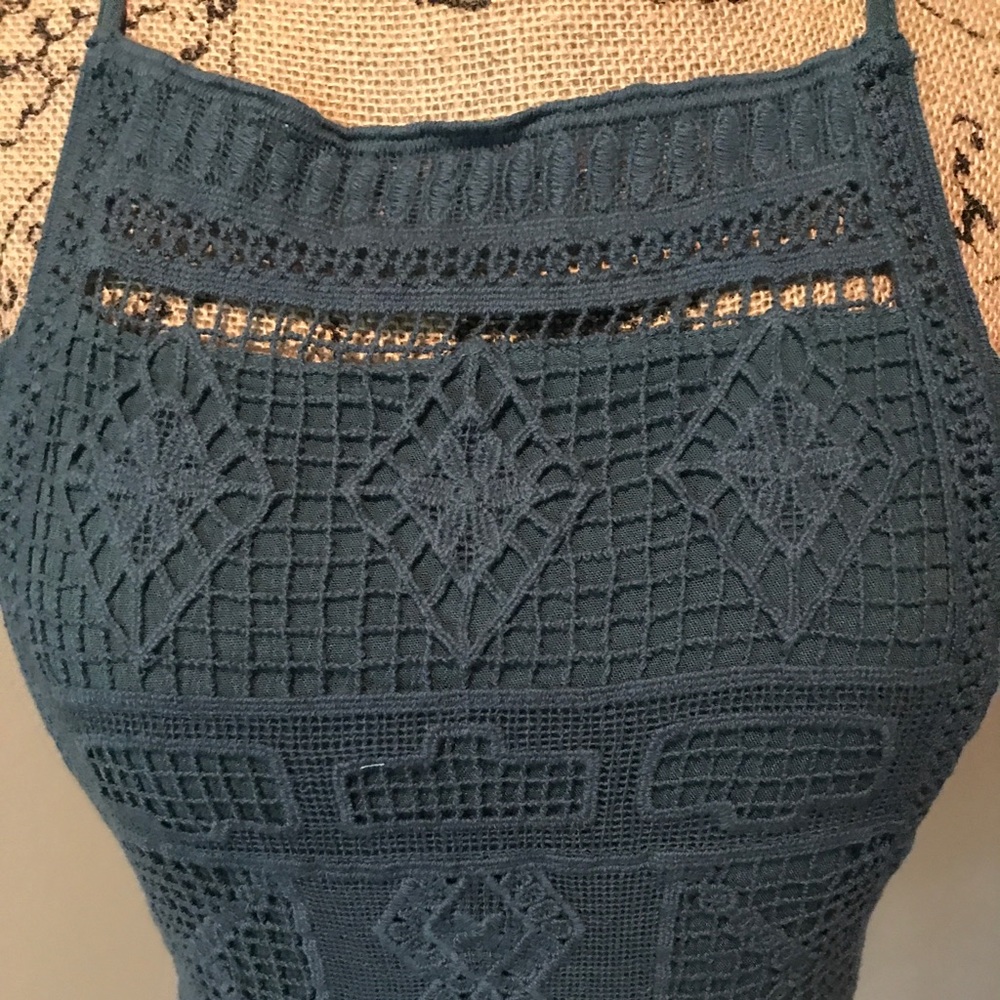 Teal embroidery tank. New condition. - Picture 2 of 2